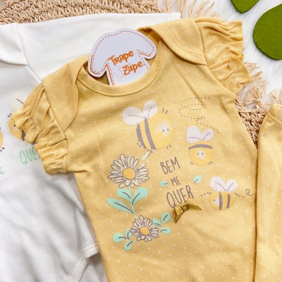 Conj. de Malha 3 Peças - Abelhinhas Bem Me Quer - Amarelo e Off White Conj. de Malha 3 Peças - Abelhinhas Bem Me Quer - Amarelo e Off White